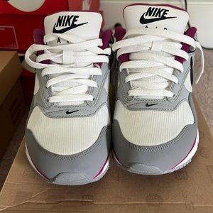 Nike Air Max Correlate